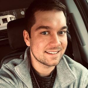 Meet your Posher, Simon